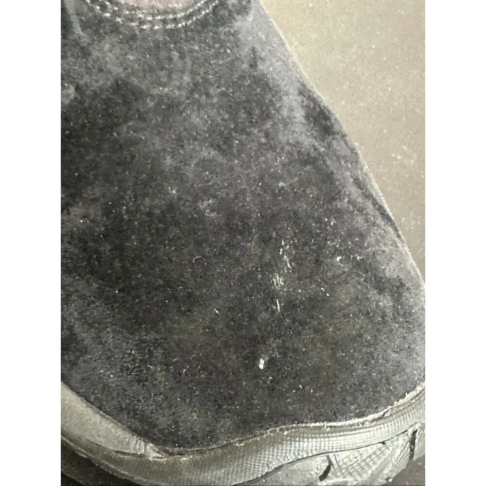 Merrell Men’s Orbit Black Suede Mocs Size 9